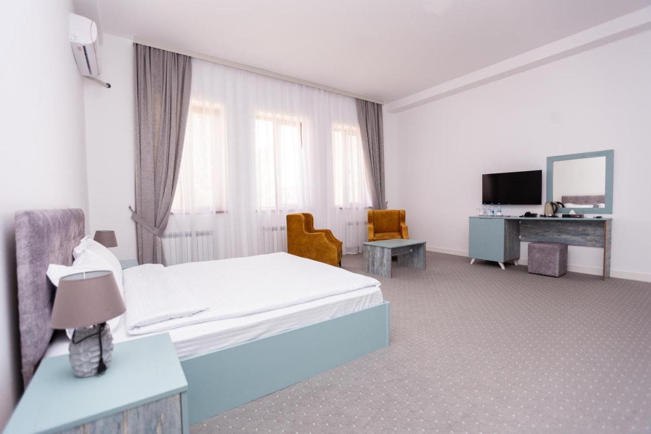Maricel Astara Resort Hotel 외부 사진