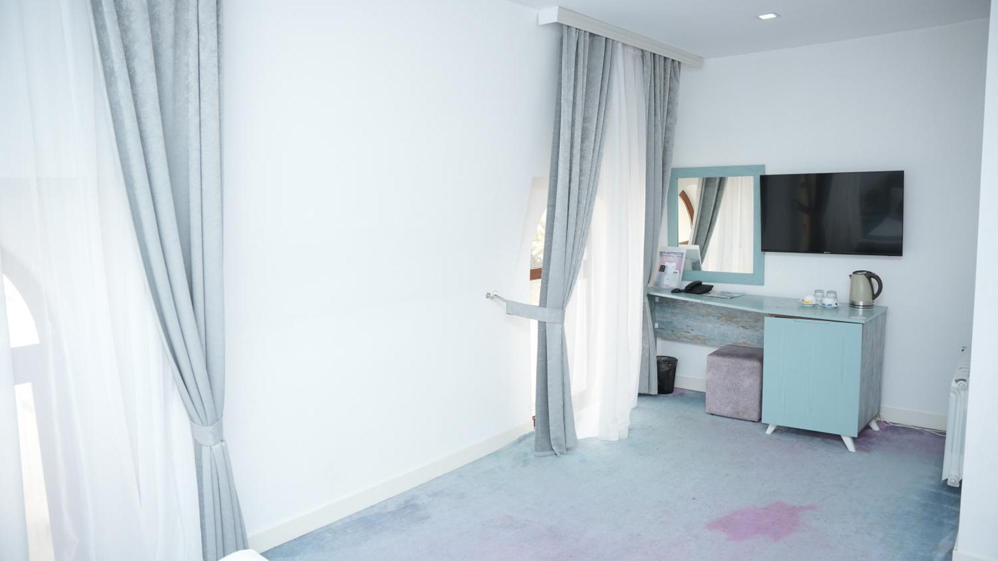 Maricel Astara Resort Hotel 외부 사진